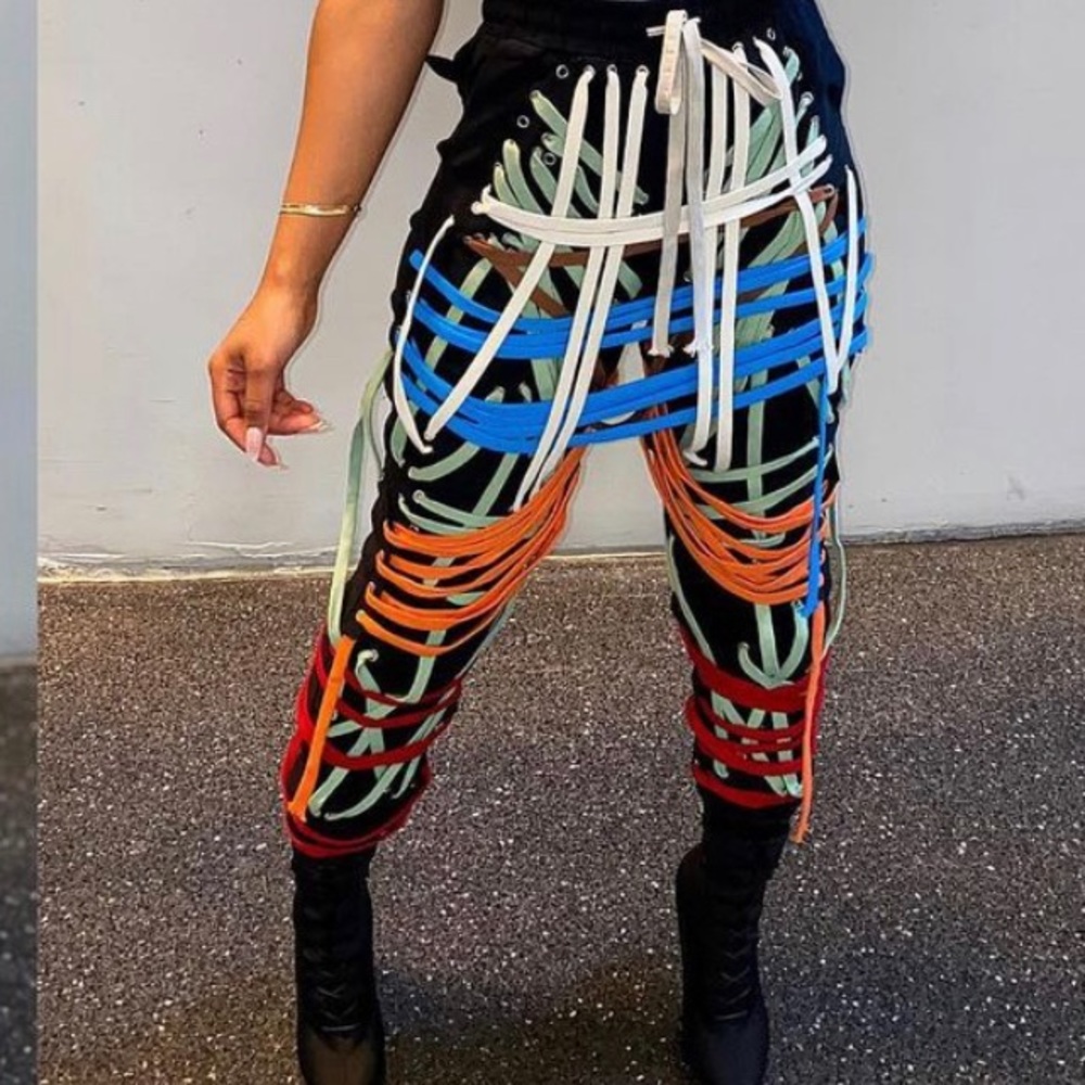 Entangled pants